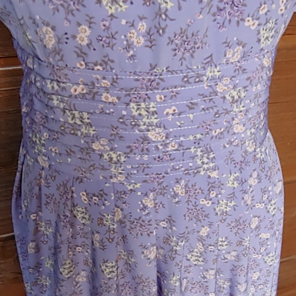 Kathy Lee Collection dress. - Picture 3 of 6